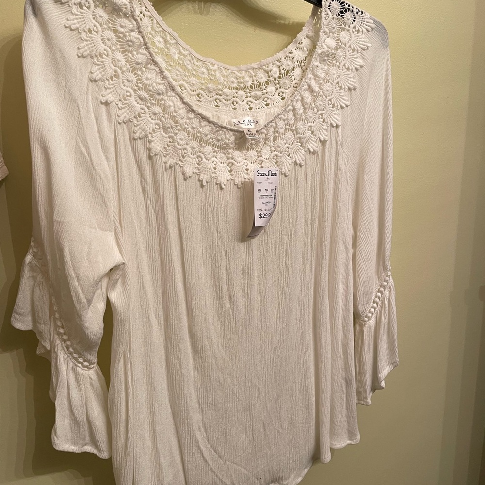 Elegant White Lace Trim Blouse